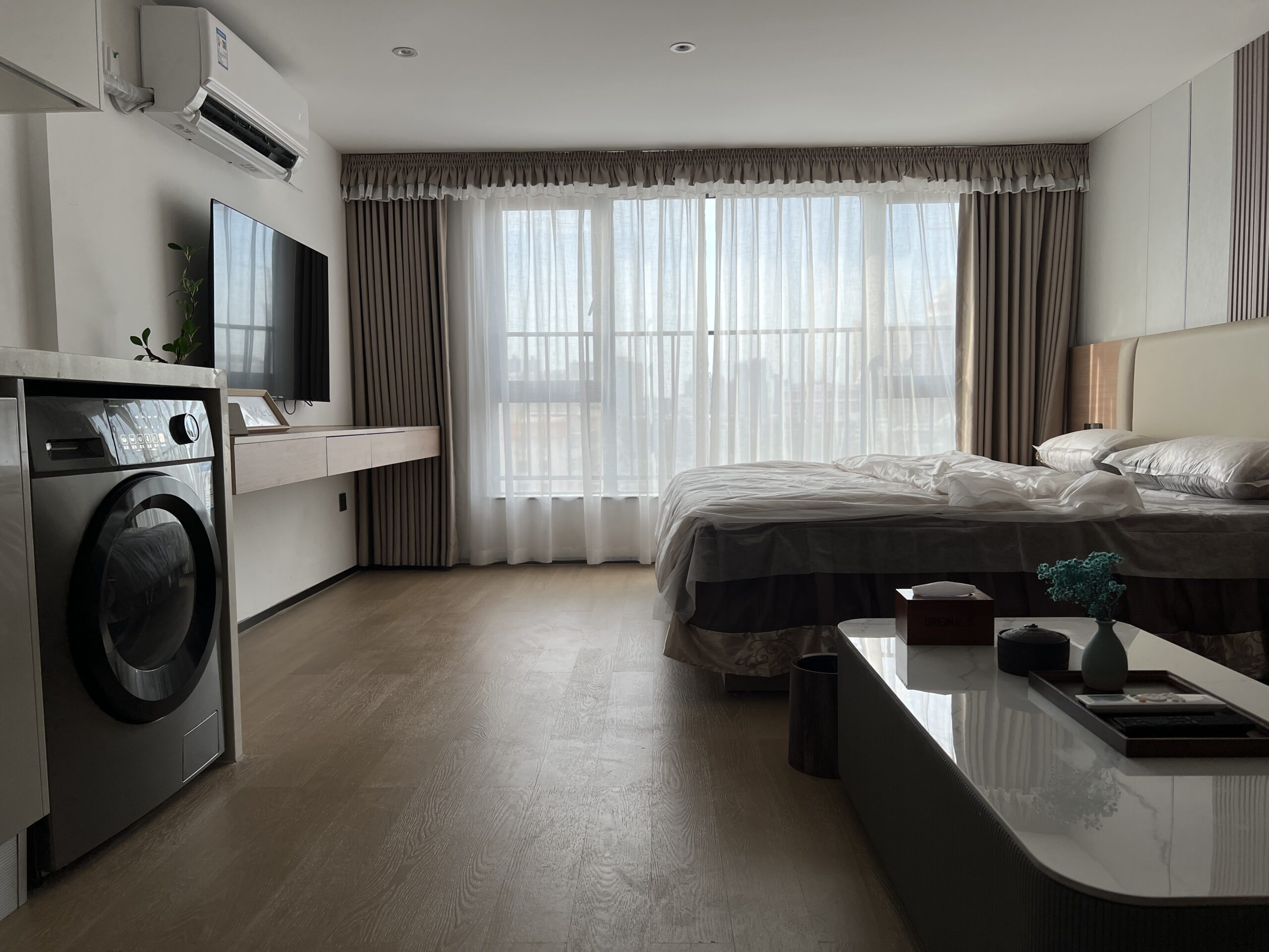 tago room (1)